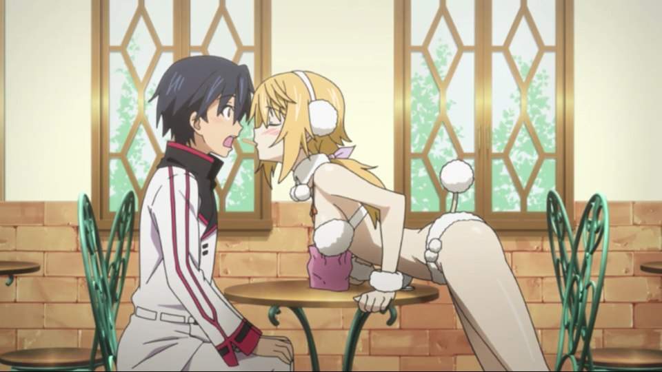 Just finished Season 2 of Infinite Stratos! 