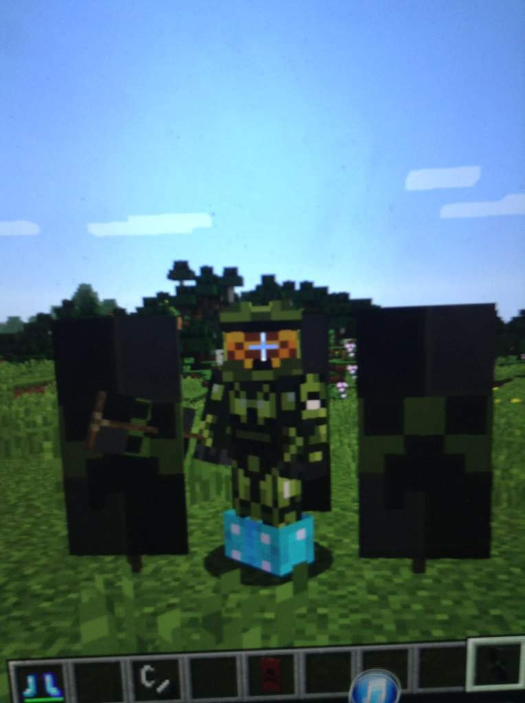My 1 8 Halo Creeper Banner Minecraft Amino